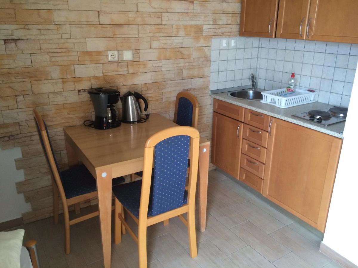 Apartments 30 M From The Beach 크리크베니카 외부 사진