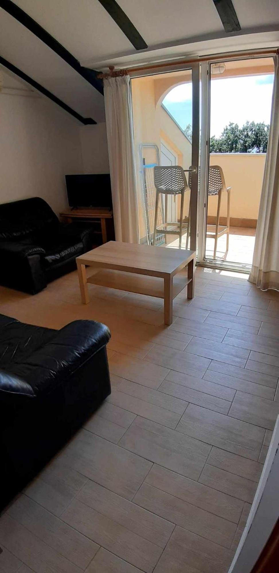 Apartments 30 M From The Beach 크리크베니카 외부 사진